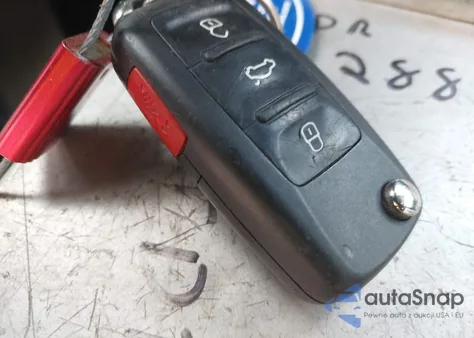 2017 Volkswagen Jetta 1.8T Sport z USA, uszkodzony, nr VIN 3VWD17AJXHM309835